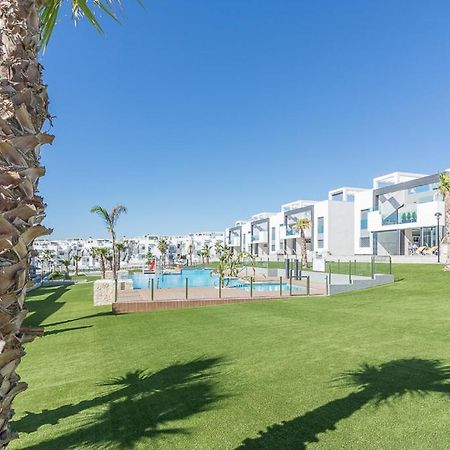 Calle Bullas Topfloor lejlighed Torrevieja Eksteriør billede