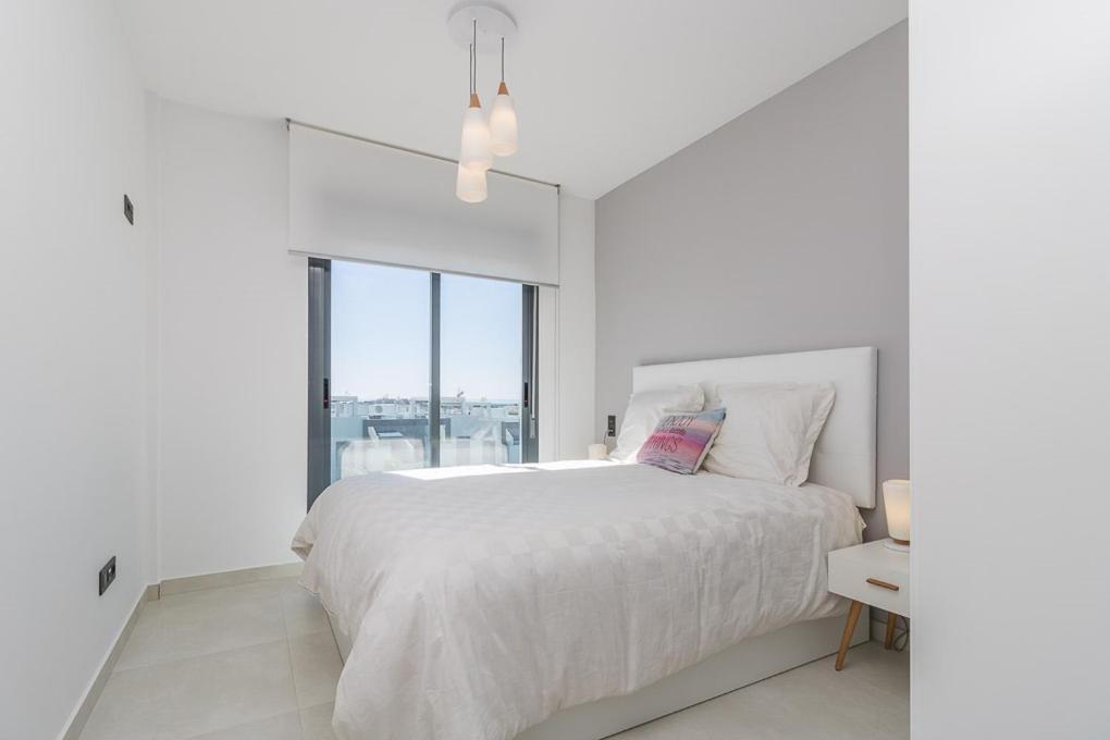 Calle Bullas Topfloor lejlighed Torrevieja Eksteriør billede
